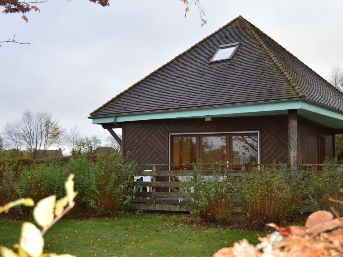 Chalet En Pleine Nature A Orsennes Avec Etang A Proximite, Ideal Pour 6 Personnes Et Animaux Admis - Fr-1-591-170 外观 照片